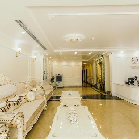White Crown Hotel הלונג מראה חיצוני תמונה