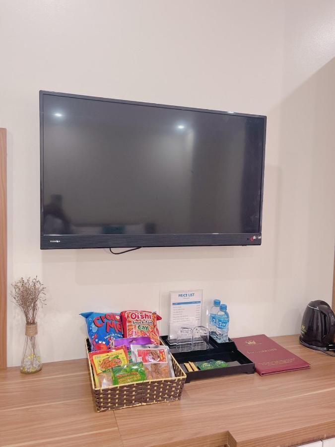 White Crown Hotel הלונג מראה חיצוני תמונה
