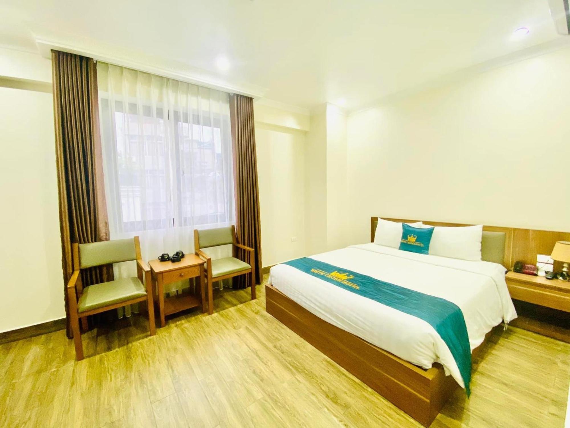 White Crown Hotel הלונג מראה חיצוני תמונה