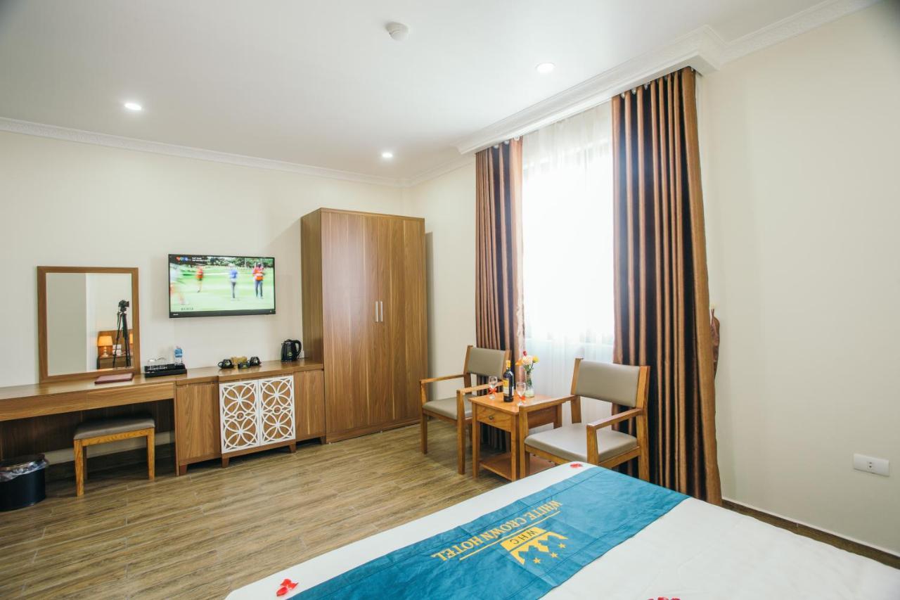 White Crown Hotel הלונג מראה חיצוני תמונה