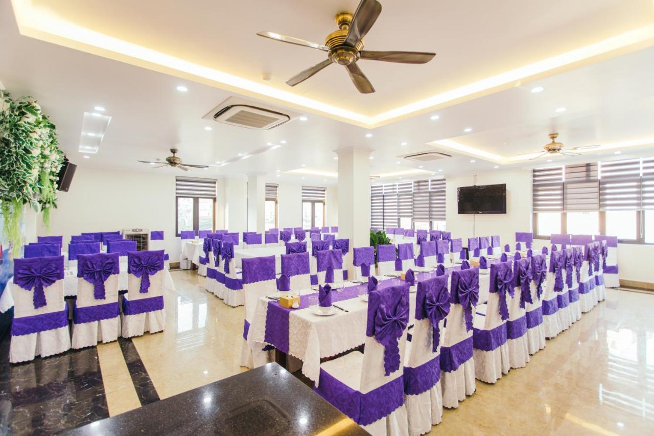 White Crown Hotel הלונג מראה חיצוני תמונה