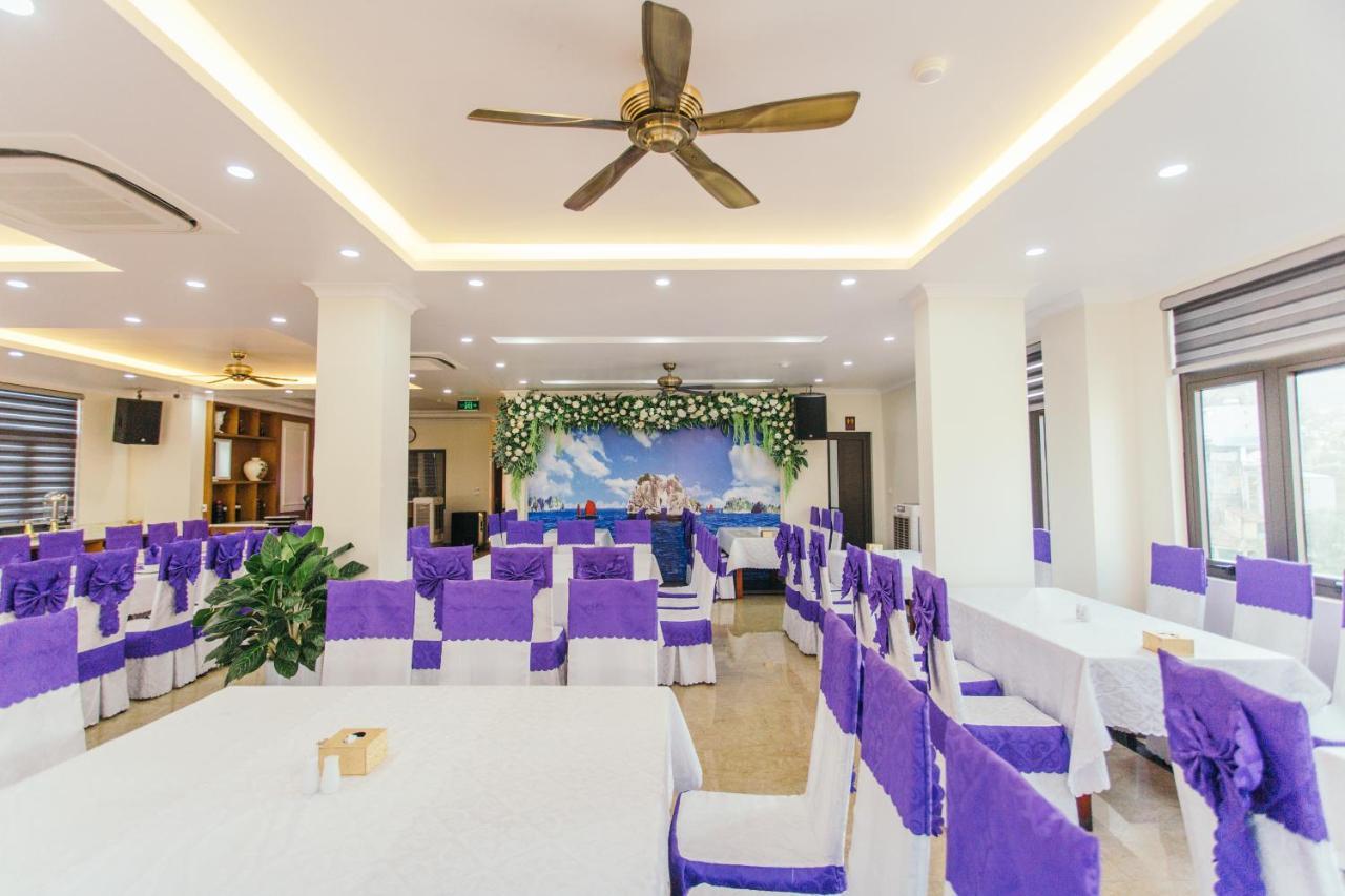White Crown Hotel הלונג מראה חיצוני תמונה